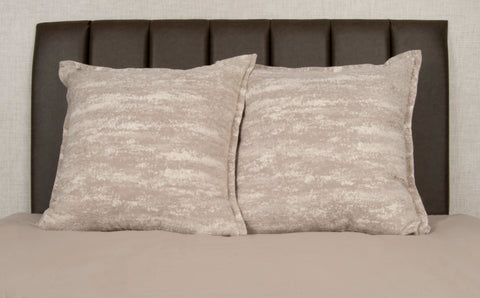 26 x 26 Bronsa Opal Pillow